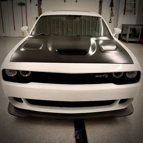 detail-white-car1